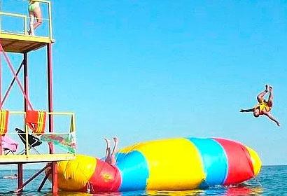 Водный аттракцион Блоб 